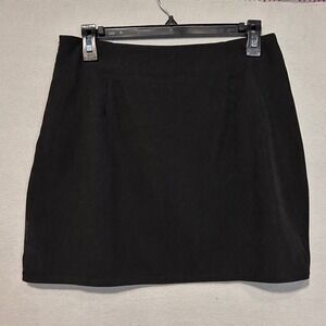 Cider black mini skirt Size Medium Juniors Front slit Dark Akademia Side zip
